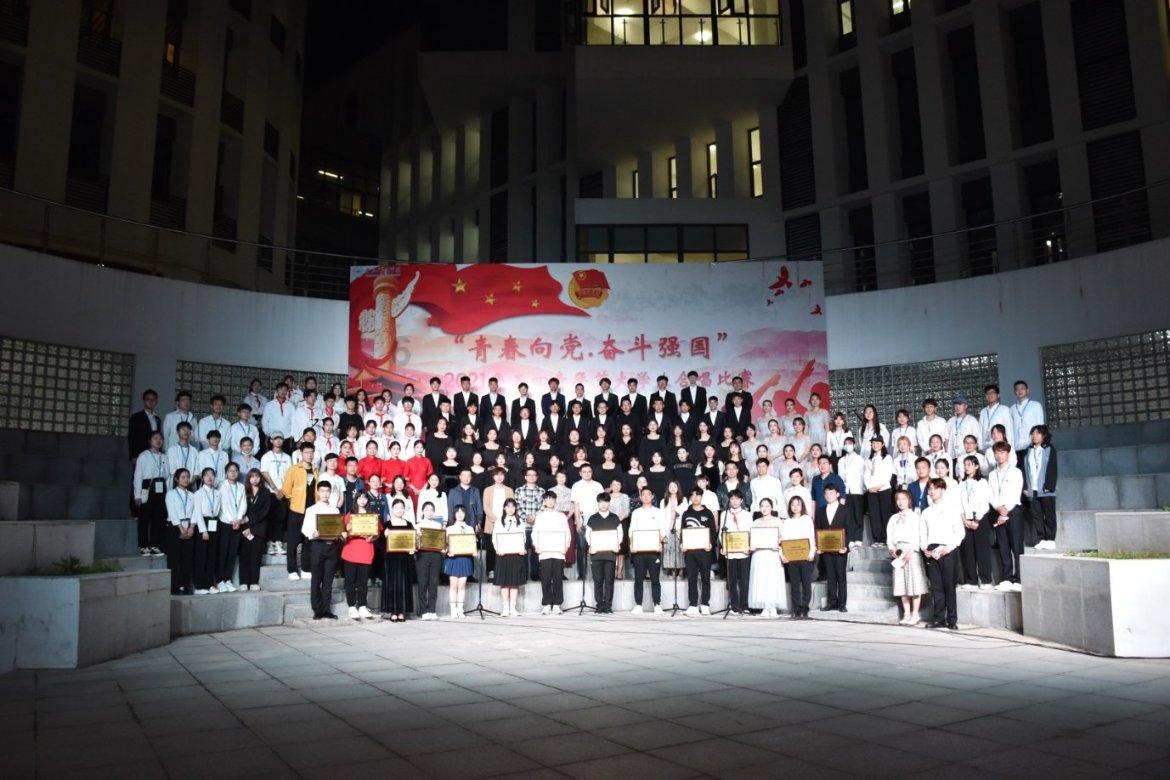 跟着总书记看中国丨历史叩问，我们这样作答